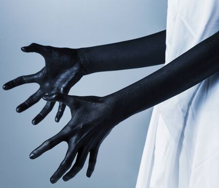 Die Rolle der Handform in der Paartherapie und zwischenmenschlichen Beziehungen